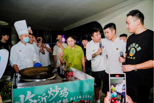 一场足球点燃一座城16.jpg